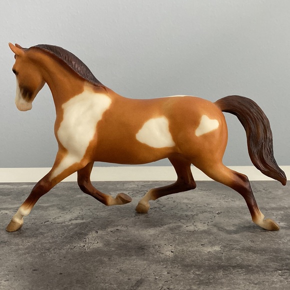 Breyer Sundance - Picture 2 of 6